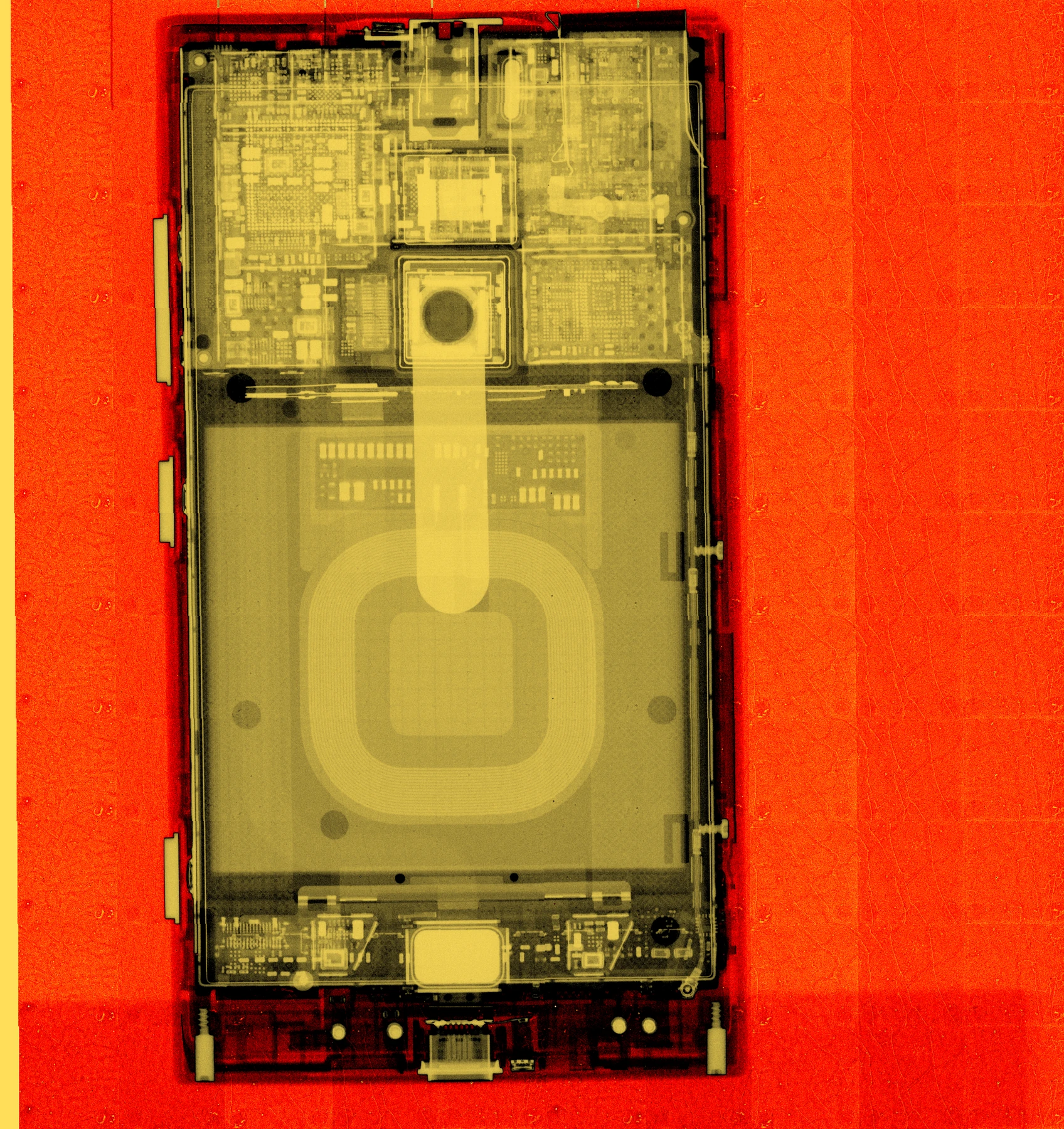 False-color acquisition showing the internal circuits of an electronic device